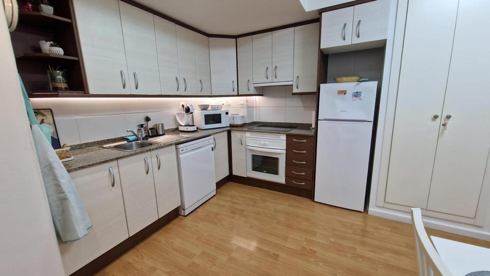 Vista Corazon Apartment Бенидорм Екстериор снимка